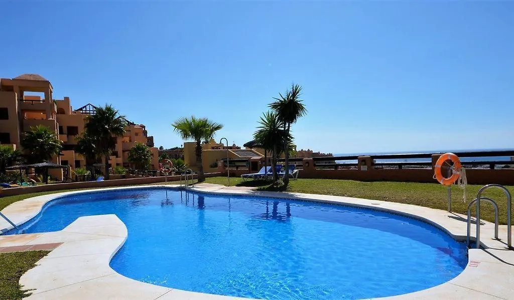 Coto Real Duquesa 2 Bed Spectacular Sea And Pool Views Lejlighed Manilva 0*,  Spanien